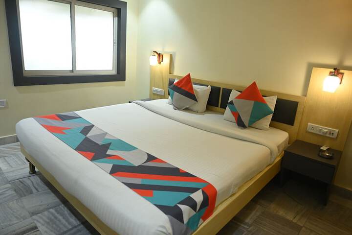 Room 14 of 30