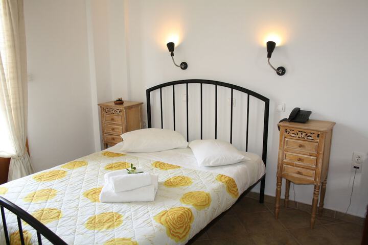 Room 5 of 58