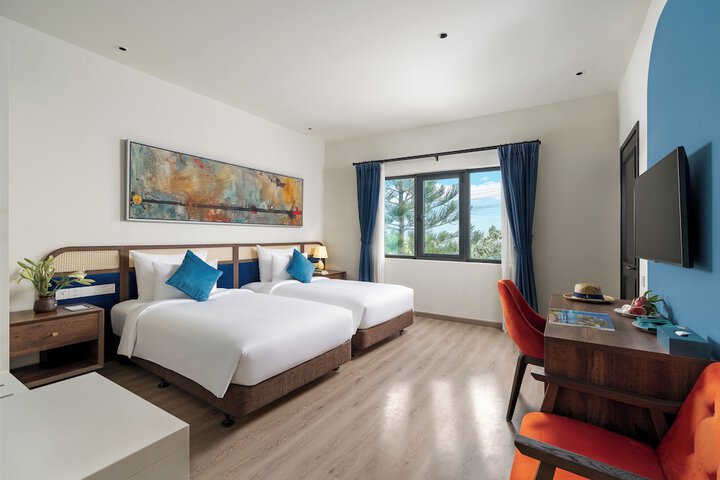 Room 35 of 125