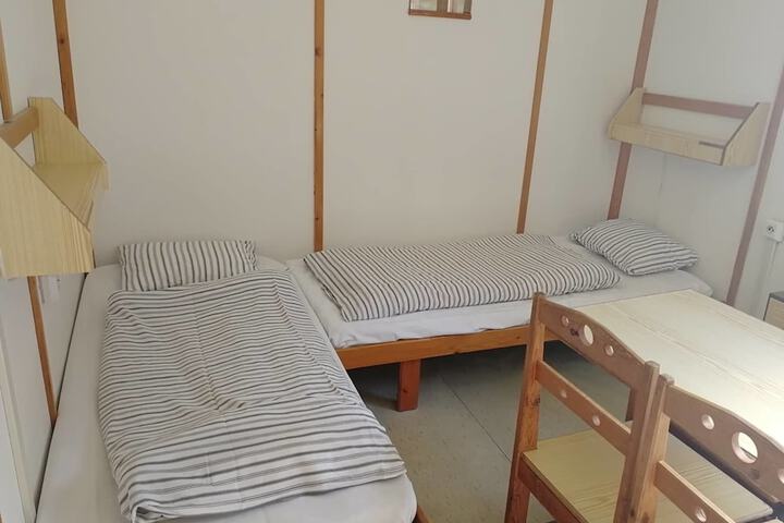 Room 16 of 61