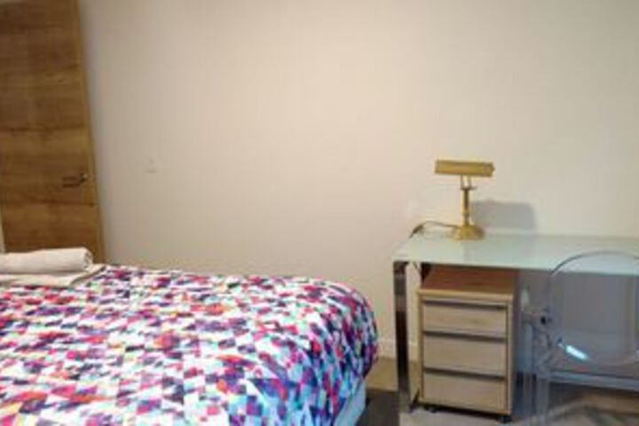 Room 9 of 21