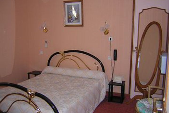 Suite Room