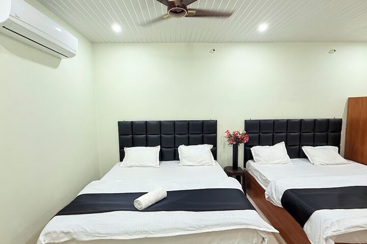 Room 5 of 24