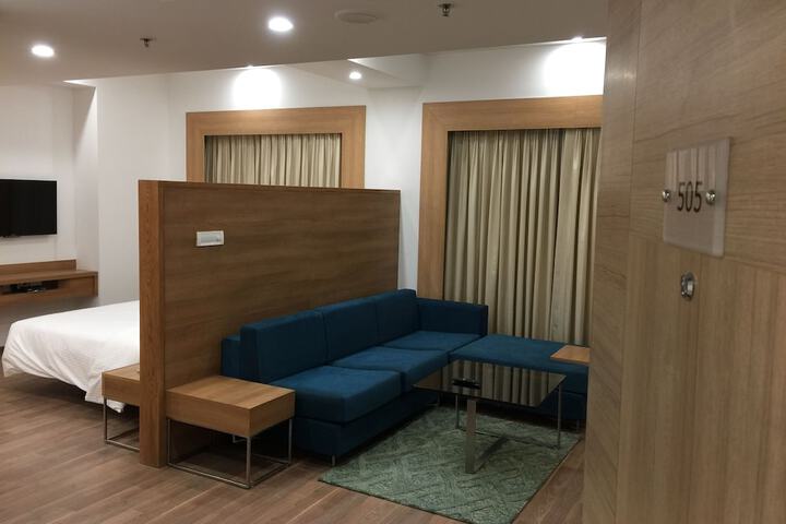 Room 7 of 23