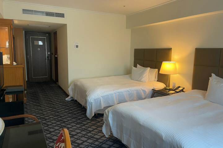 Room 30 of 101