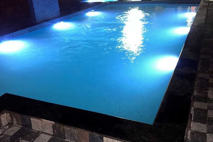 Pool 9 of 16