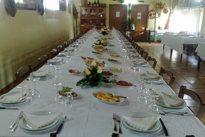 Dining 12 of 30