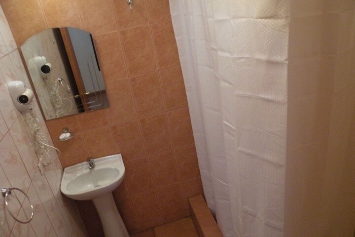 Room 49 of 112