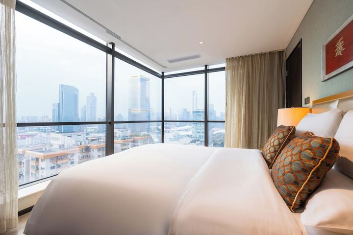 Room 15 of 57