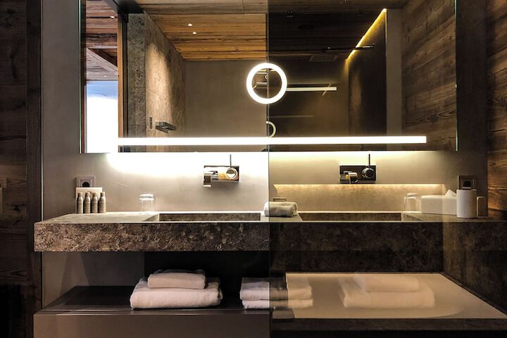 Clean Restrooms