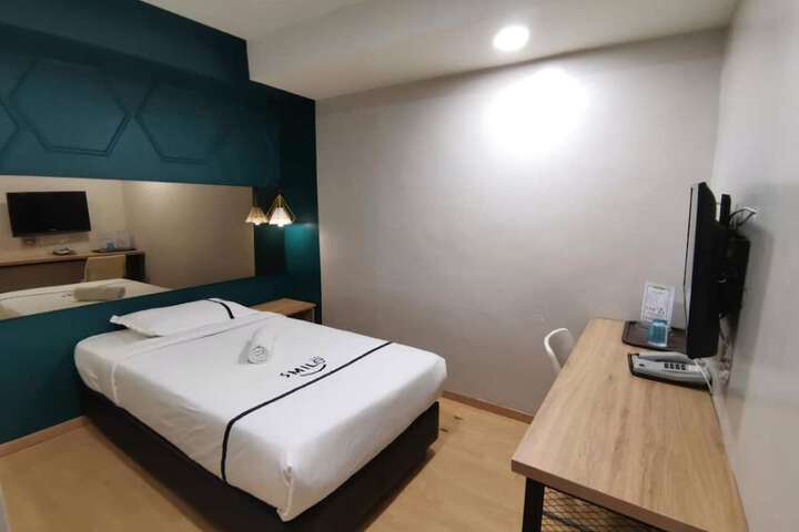 Room 17 of 41