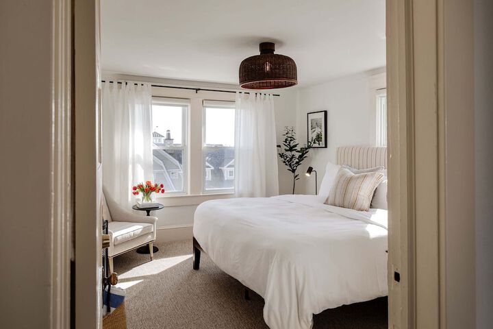 Room 8 of 36