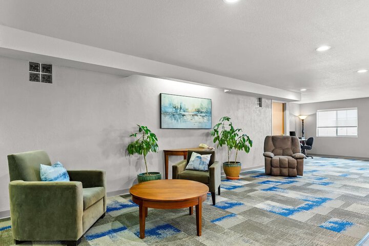 Guest Lobby