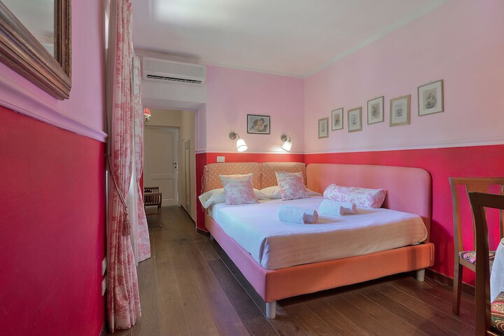 Room 29 of 78