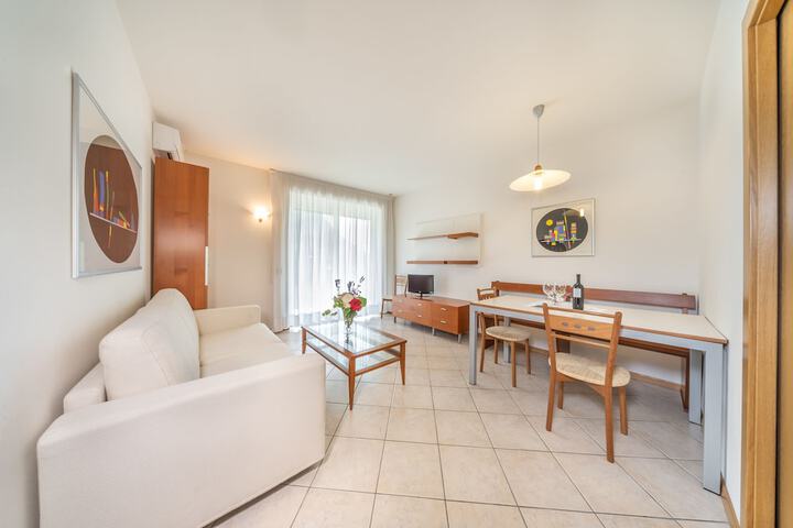 Room 20 of 54