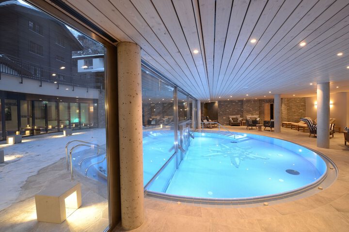 Pool 35 of 65