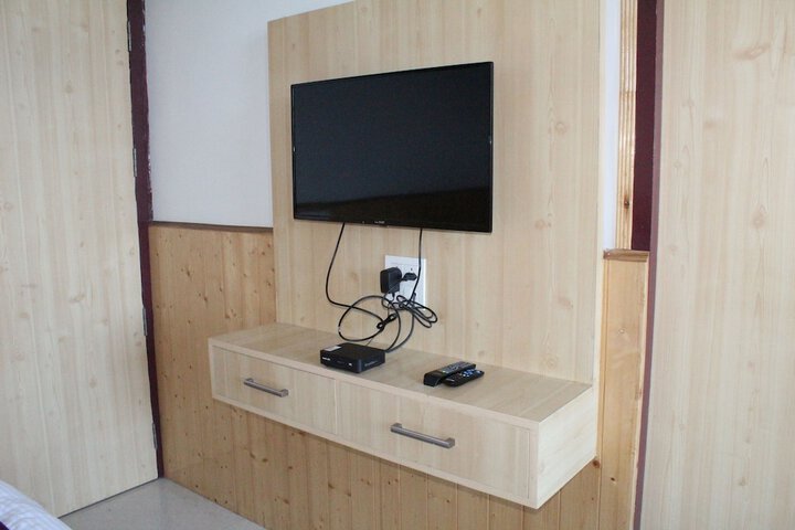 Room 7 of 43