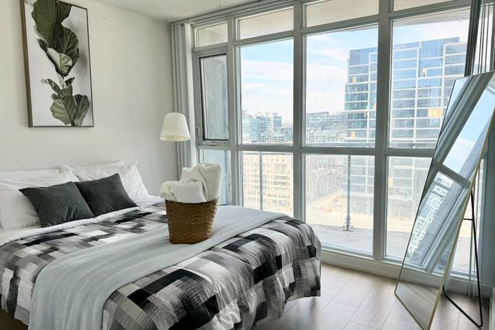 Room 35 of 48