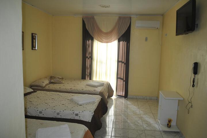 Room 19 of 108