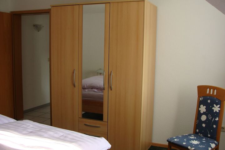 Room 61 of 145