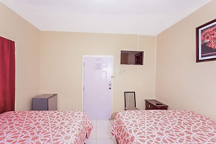 Exterior of Scarlett Guesthouse Hotel Resorts