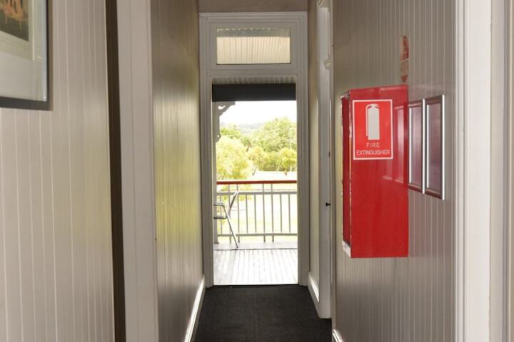 Ballroom/Hall 17 of 20