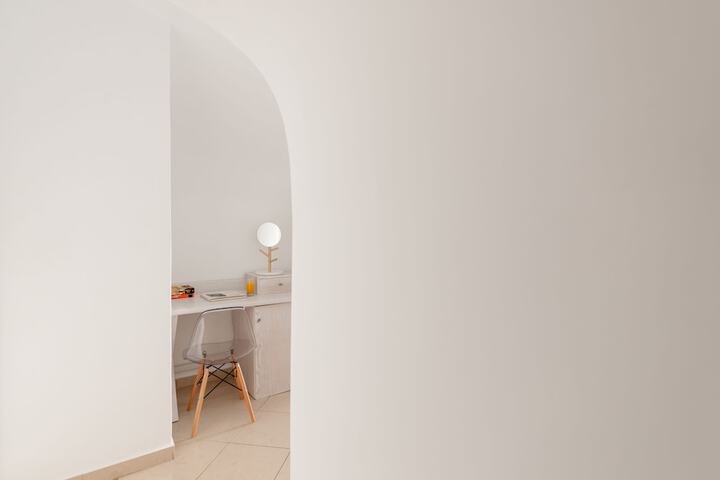 Room 16 of 96
