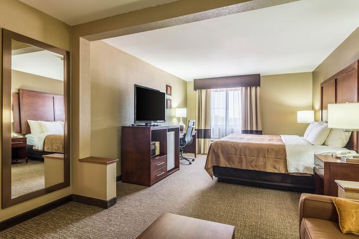 Room 7 of 30
