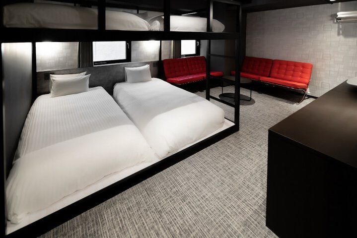 Room 22 of 53