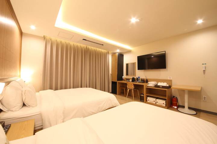 Room 21 of 110