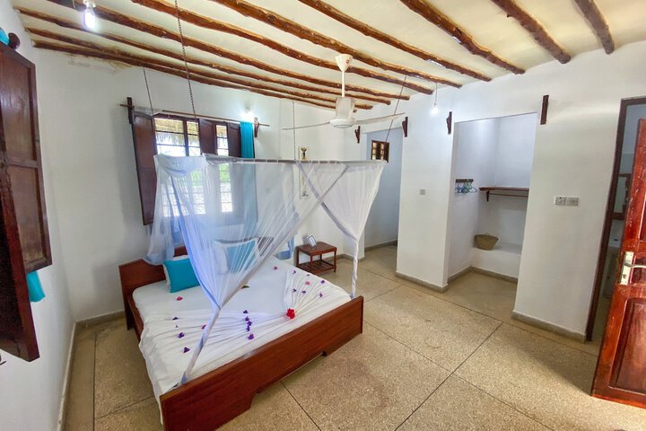 Room 19 of 23