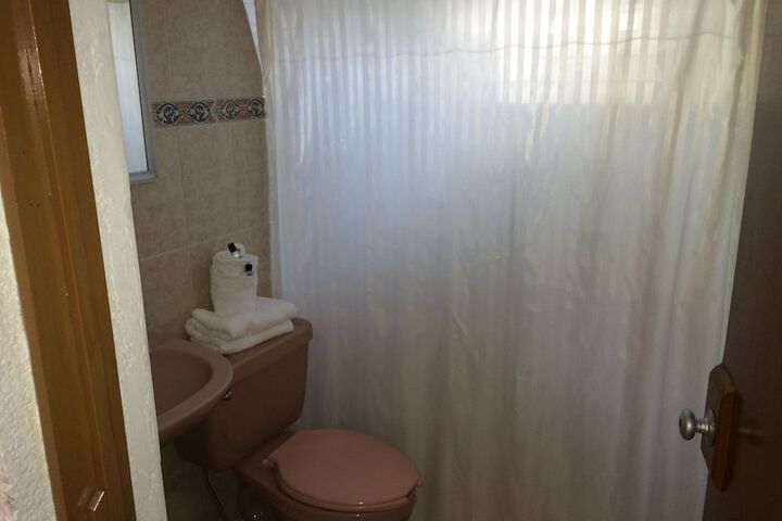 Room 18 of 34