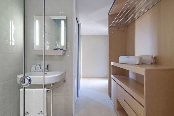 Bath Interior
