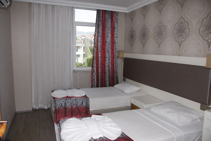 Room 3 of 24