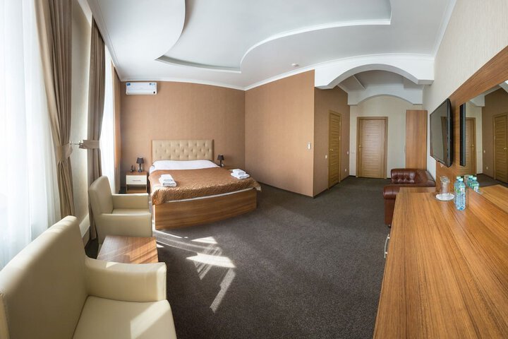 Room 14 of 67