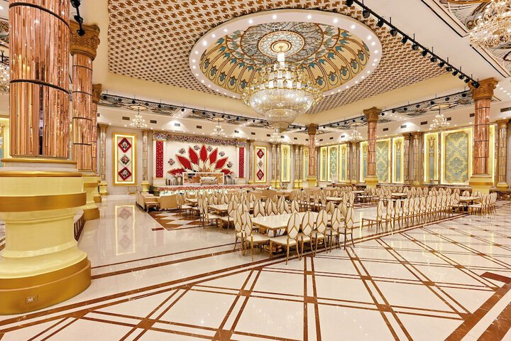 Ballroom/Hall 43 of 49