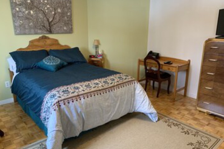 Room 13 of 26