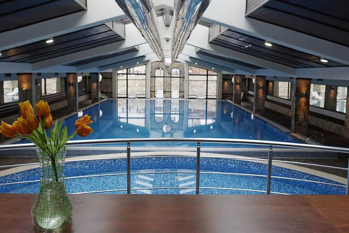 Pool 62 of 109