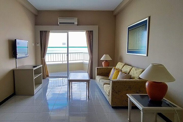 Room 312 of 650