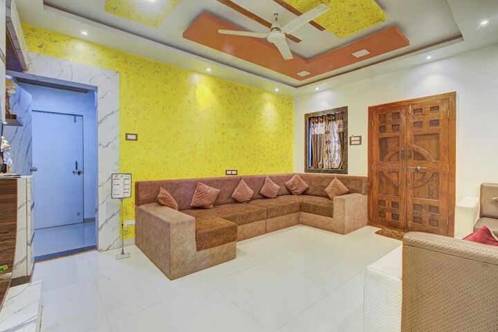 Room 14 of 22