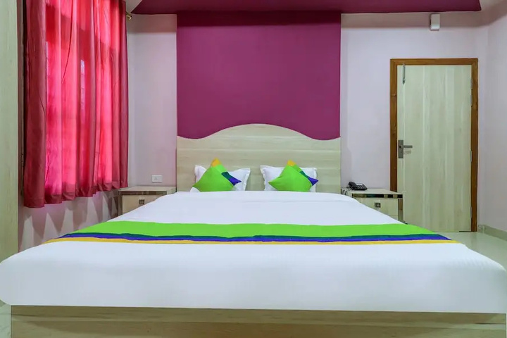 Room 3 of 19