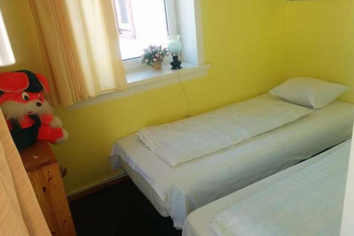 Room 19 of 62