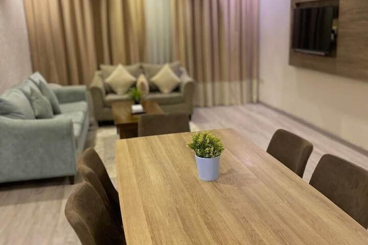 Room 21 of 34