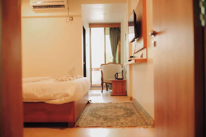 Room 58 of 125