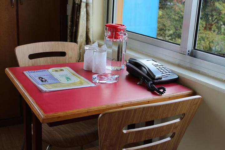 Room 12 of 22