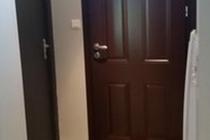 Room 5 of 20