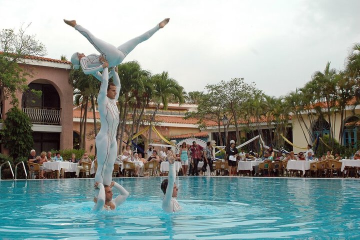Pool 4 of 5