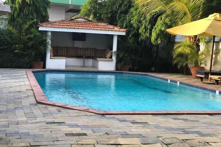 Pool 38 of 48