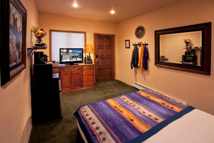 Room 5 of 31