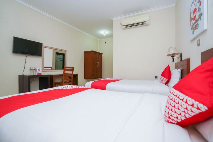 Room 48 of 64